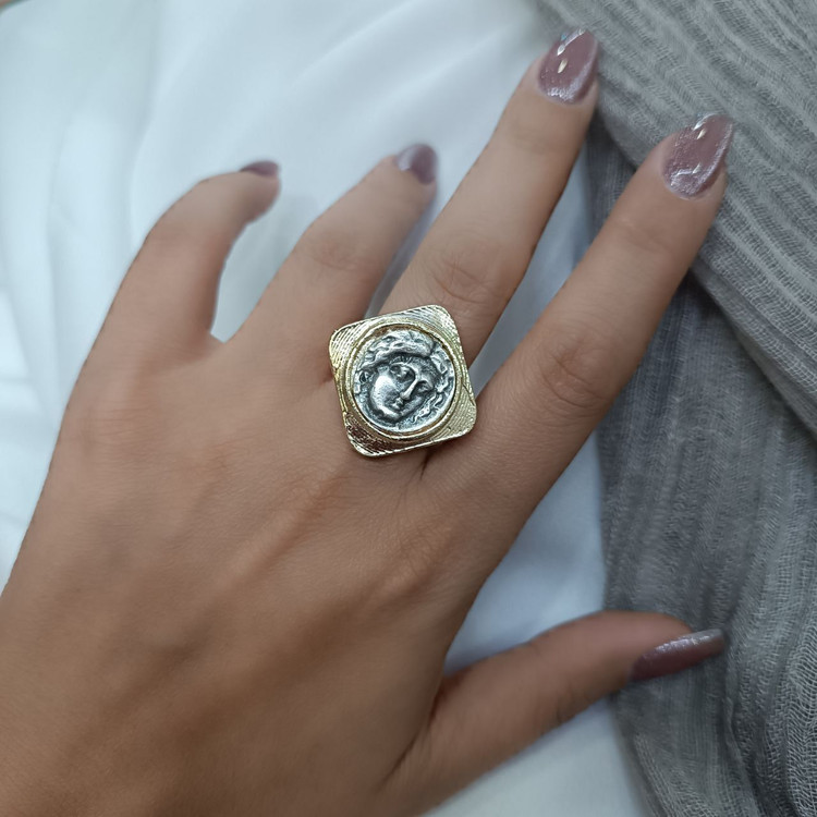 انگشتر طرح سکه یونانی