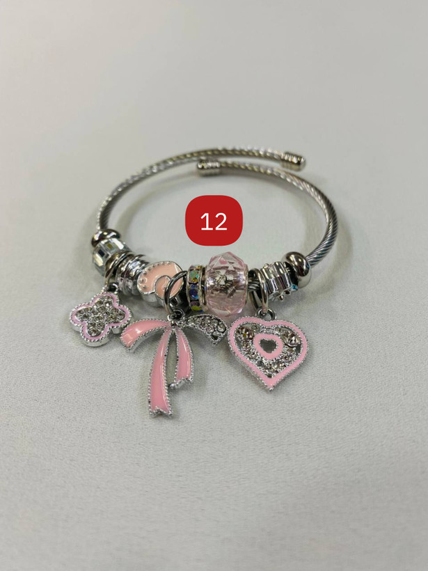 دستبند پاندورا