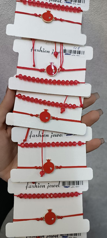 دستبند یلدایی اقتصادی