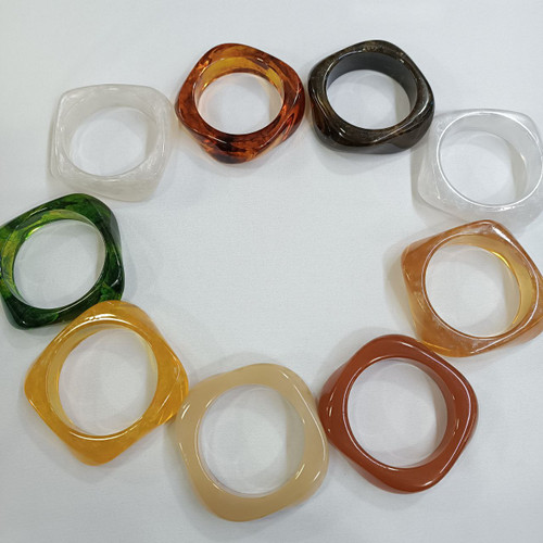 النگو شیشهای (رزینی) ترند