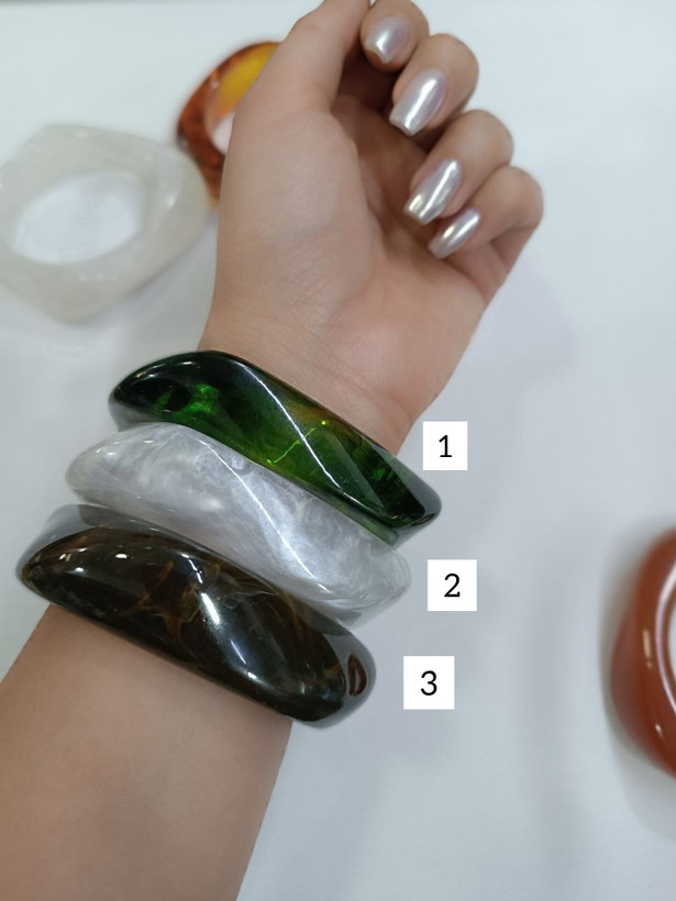 النگو شیشهای (رزینی) ترند