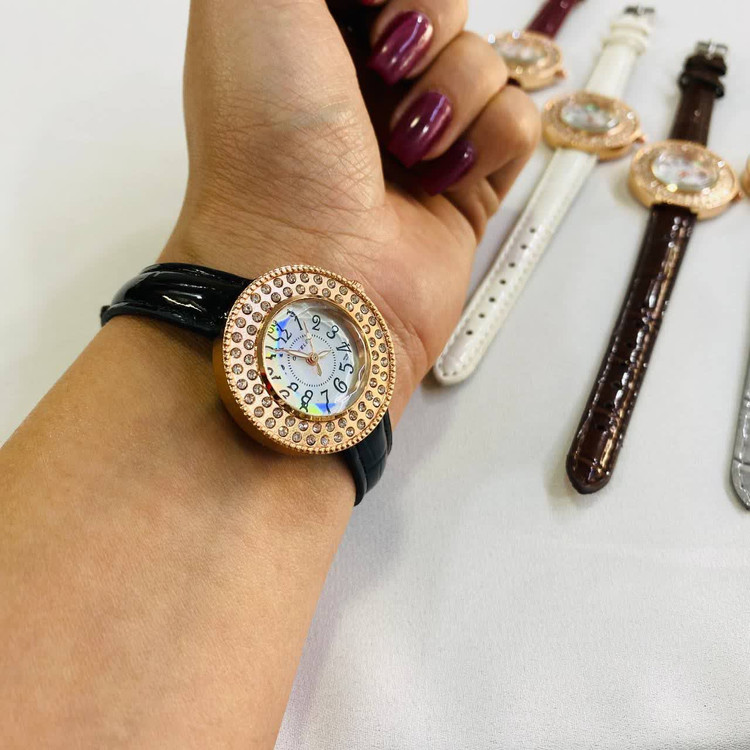 ساعت مچی زنانه چرمی