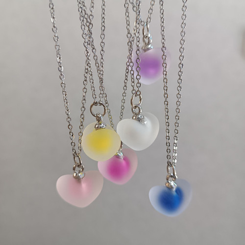 گردنبند آبنباتی طرح قلب