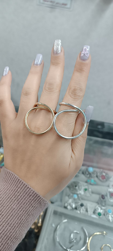 انگشتر دفرمه زنانه