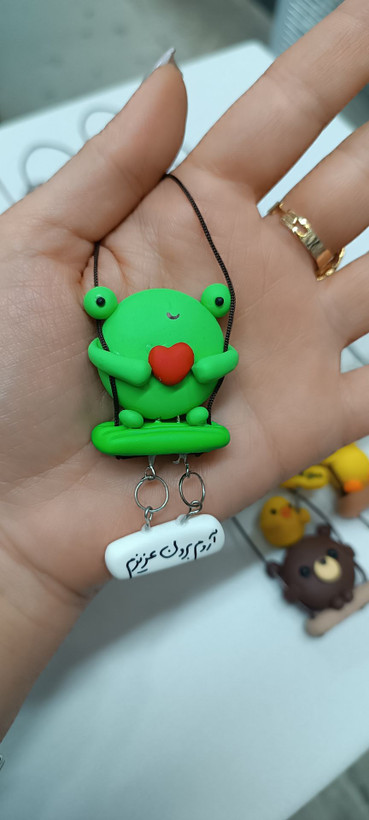 آویز ماشین دستساز