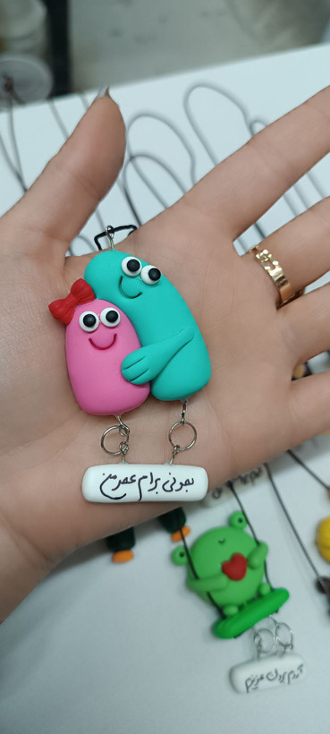 آویز ماشین دستساز